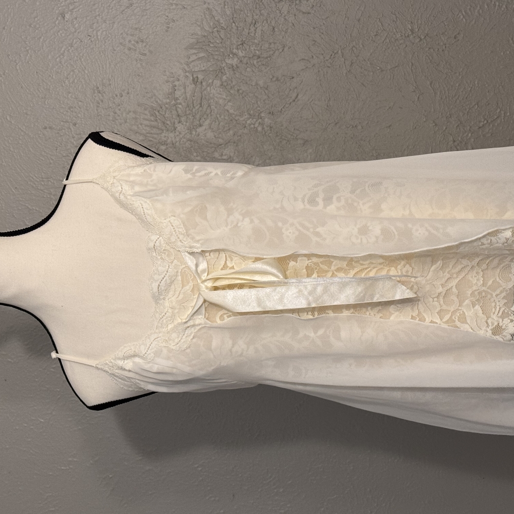 Victoria's Secret Cream Lace Dress